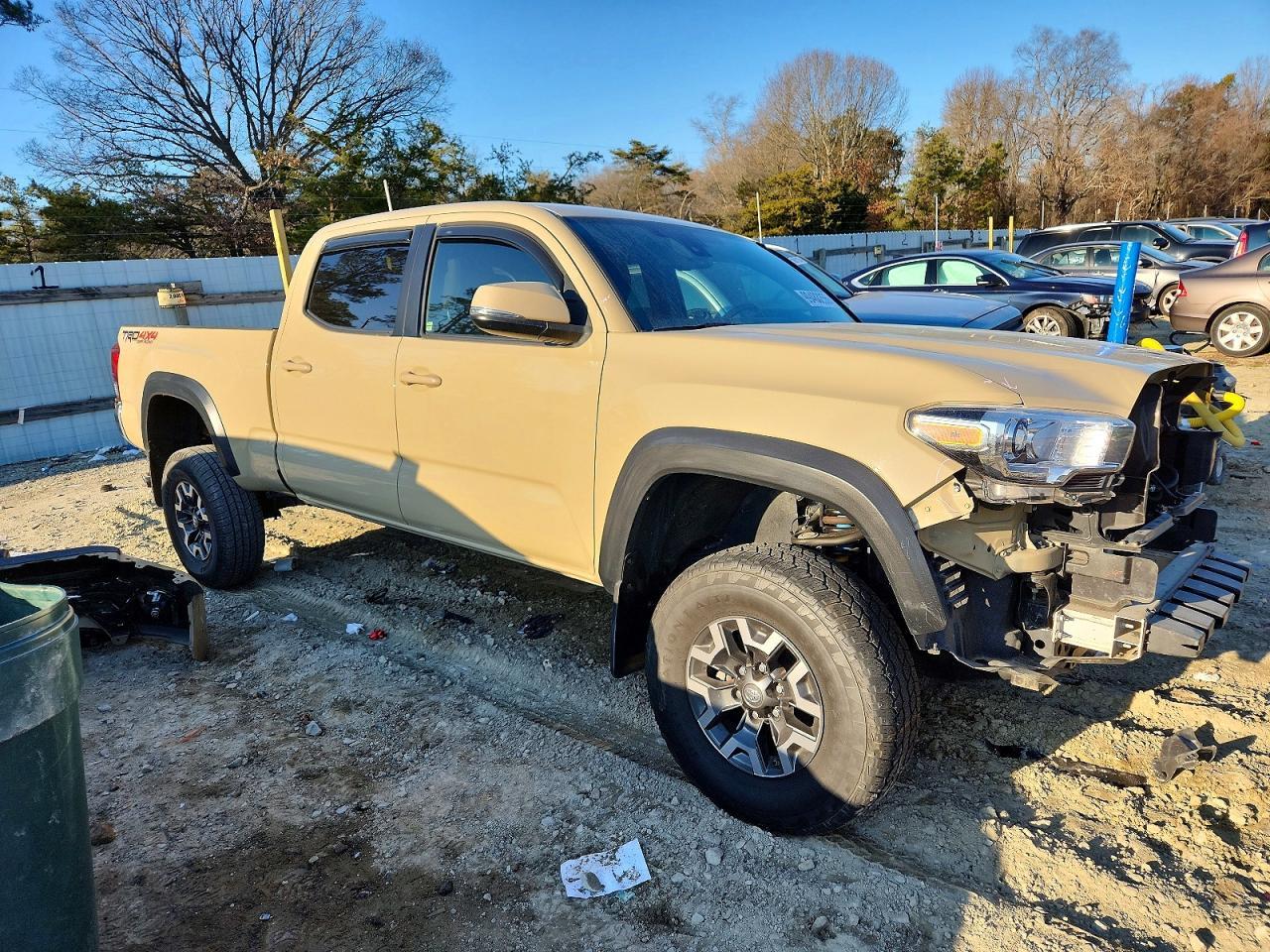 2018 Toyota Tacoma Double Cab - Image 4
