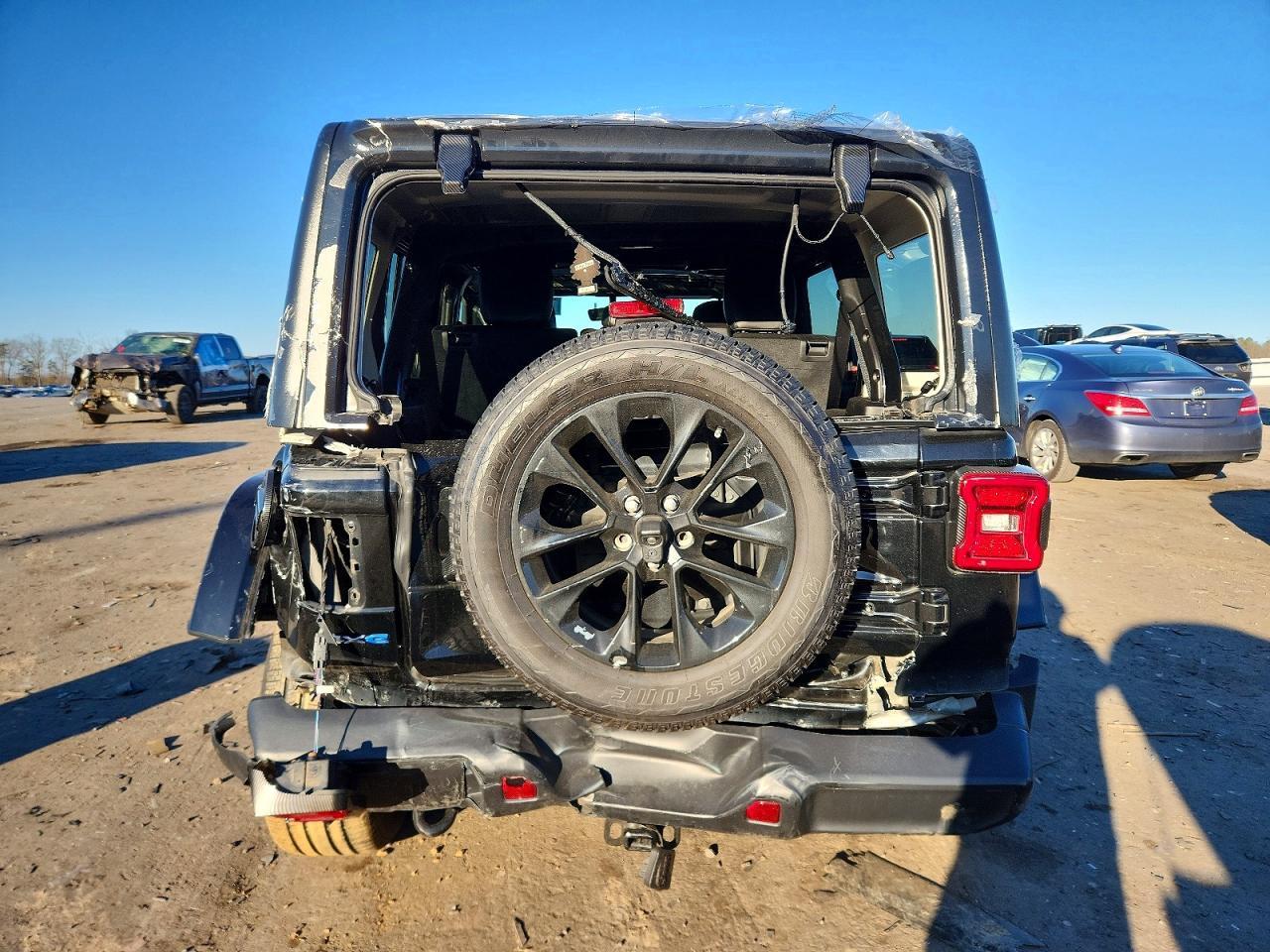 2021 Jeep Wrangler Unlimited Sahara 4Xe - Image 6