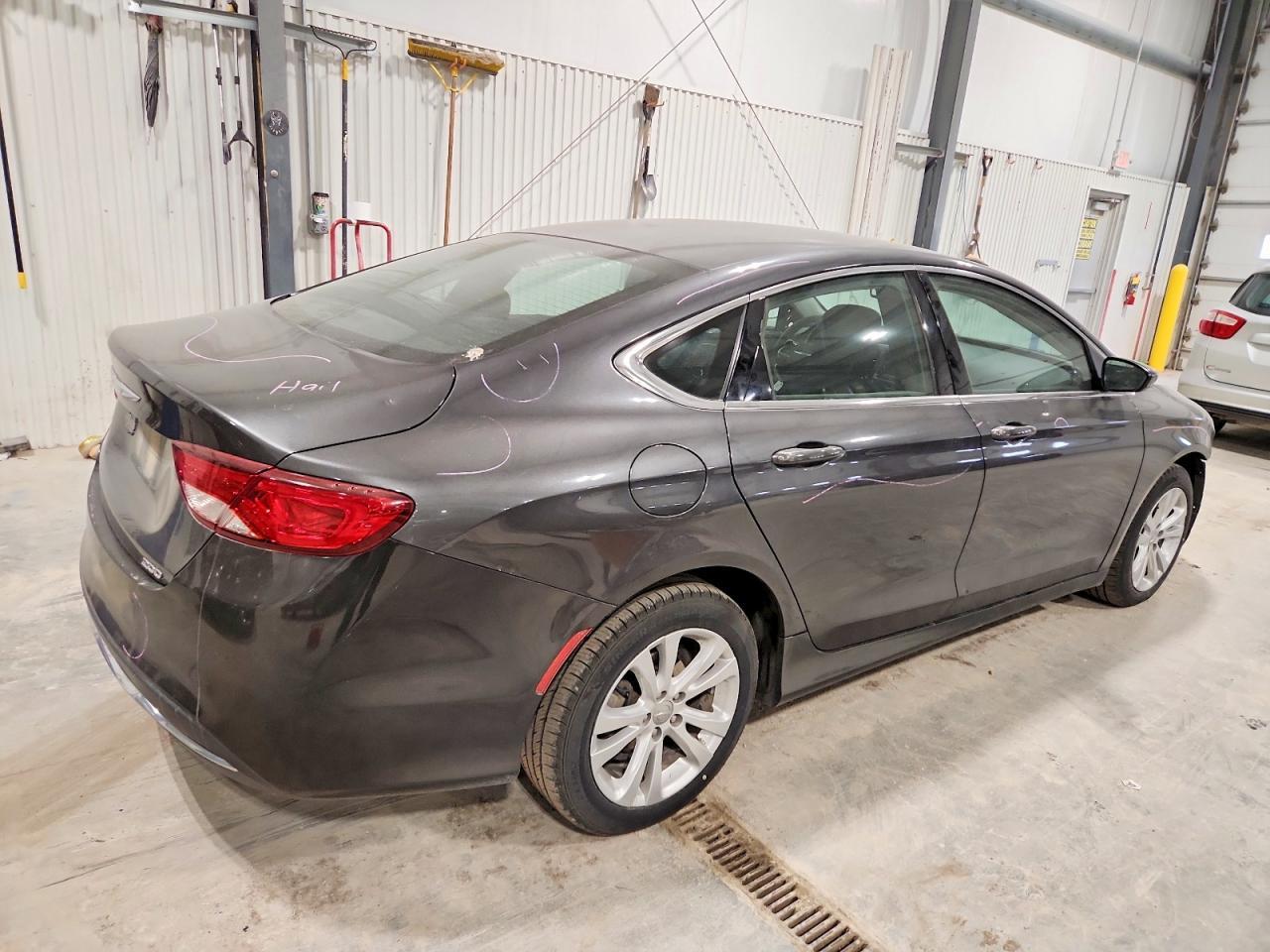 2015 Chrysler 200 Limited - Image 3