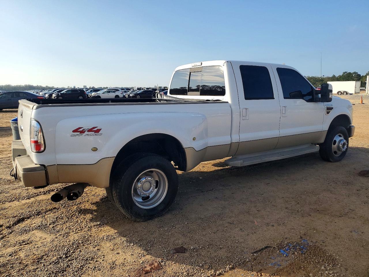 2008 Ford F350 Super Duty - Image 3