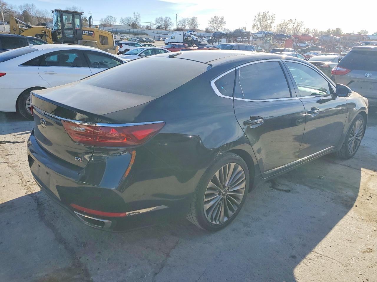 2017 Kia Cadenza Premium - Фото 3