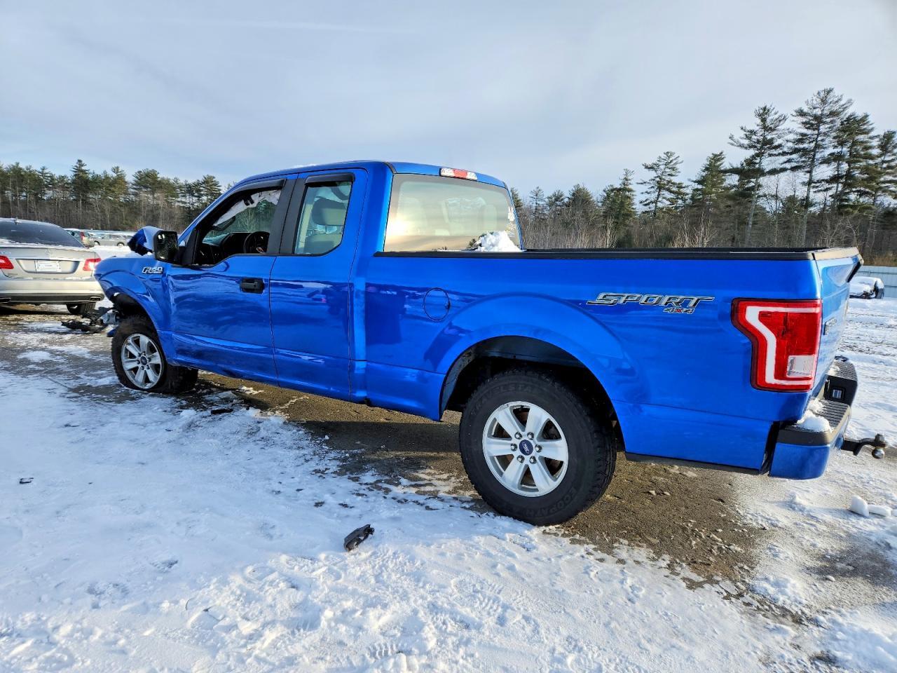 2016 Ford F150 Super Cab - Фото 2