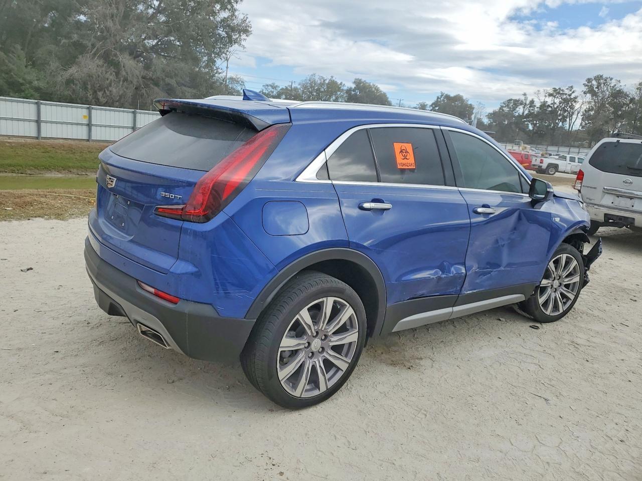2022 Cadillac Xt4 Premium Luxury - Фото 3