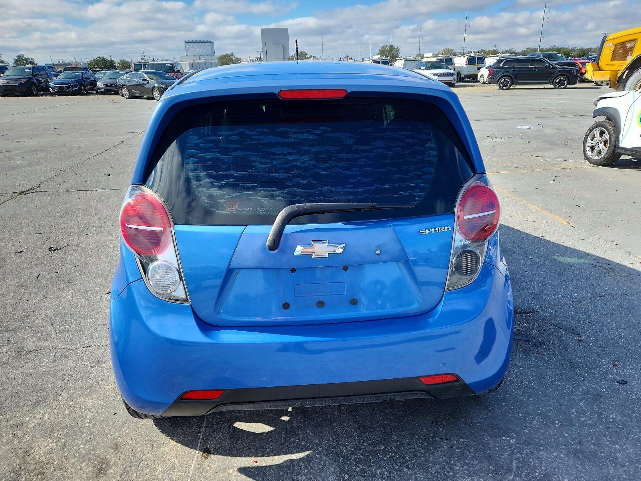 2013 Chevrolet Spark 1Lt - Image 6