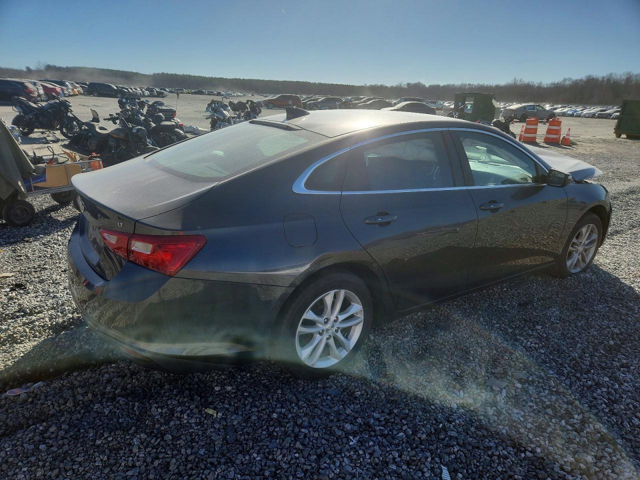 2016 Chevrolet Malibu Lt - Image 3