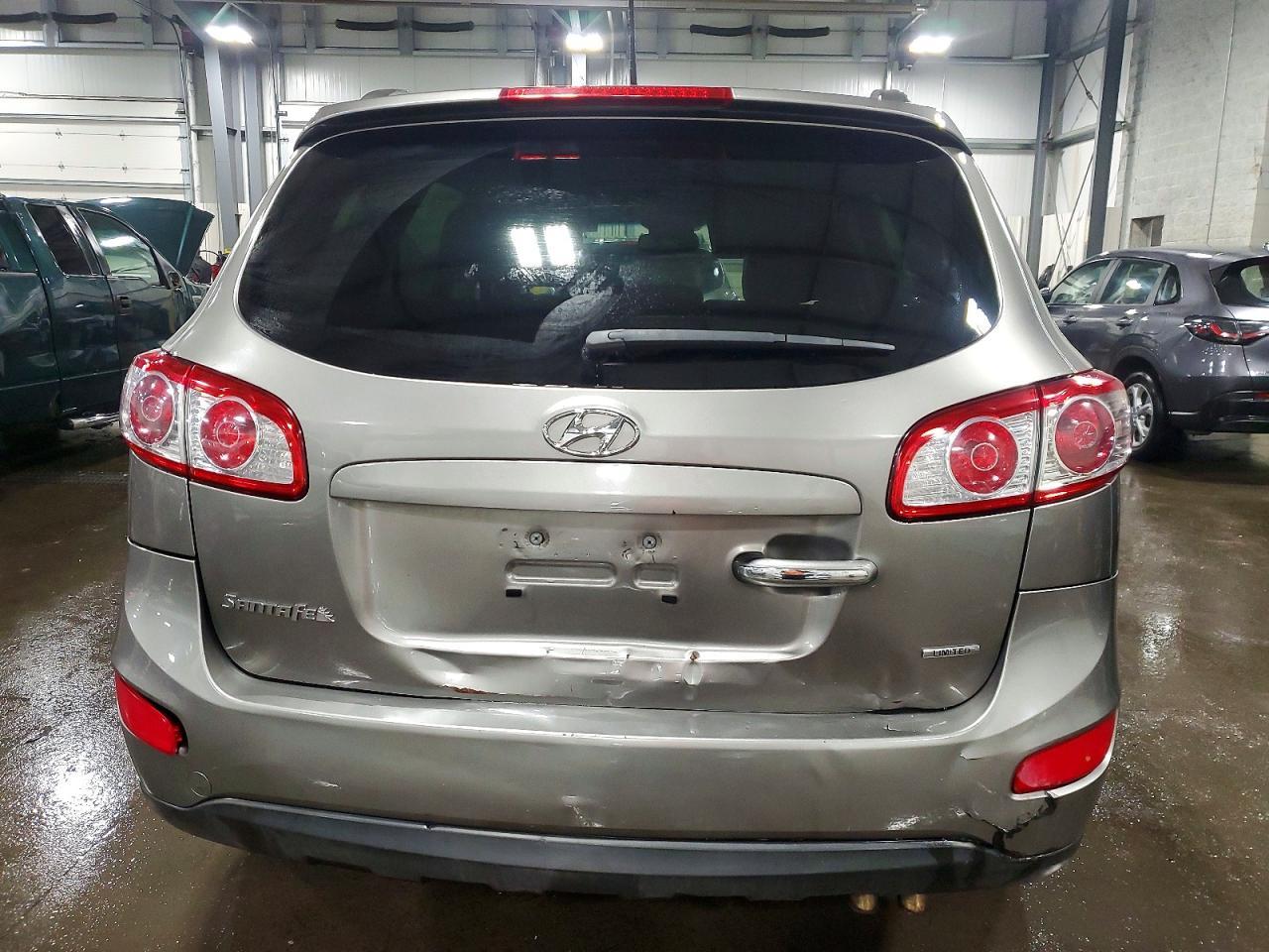 2012 Hyundai Santa Fe Limited - Image 6