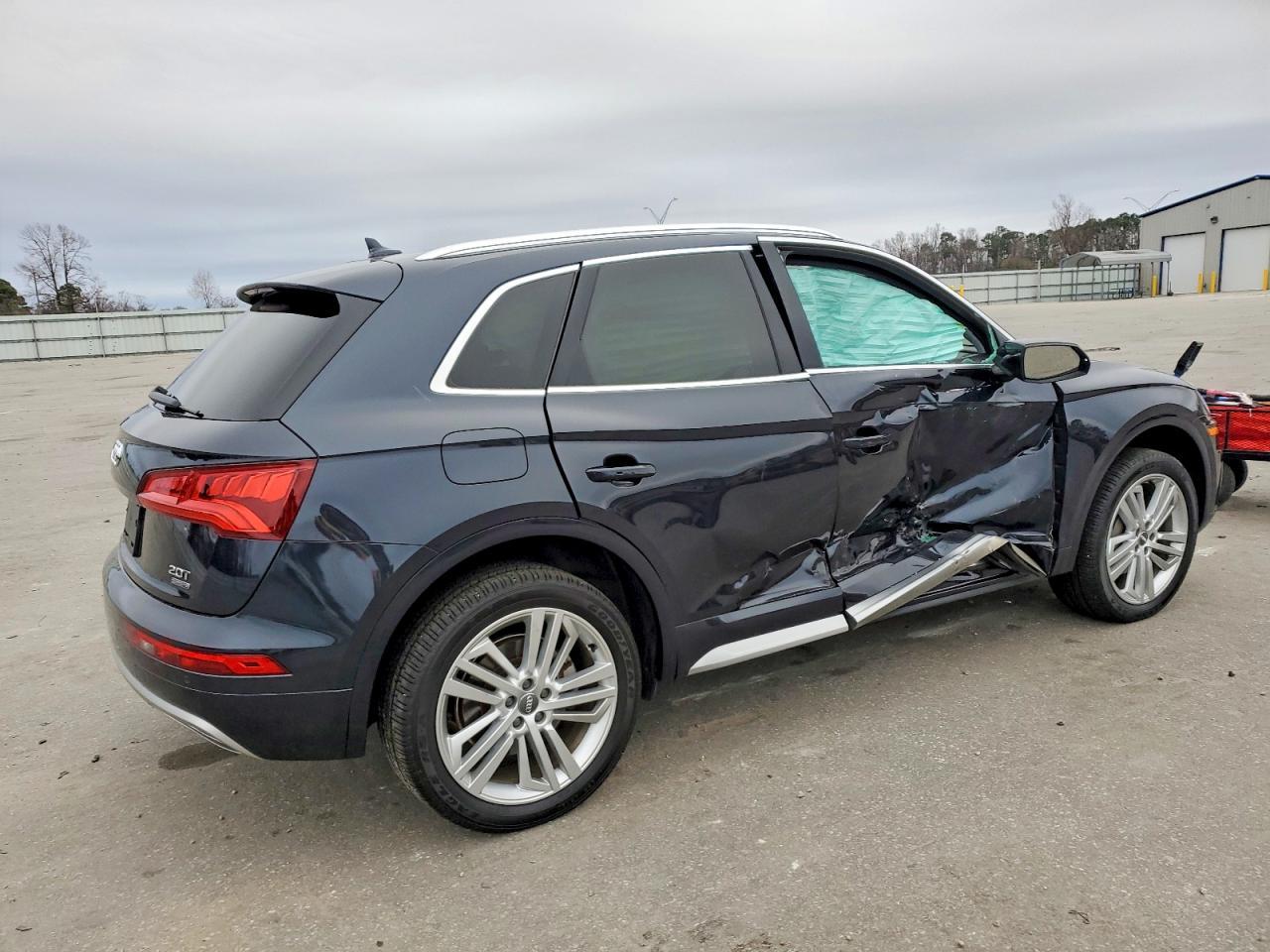 2018 Audi Q5 Premium Plus - Фото 3