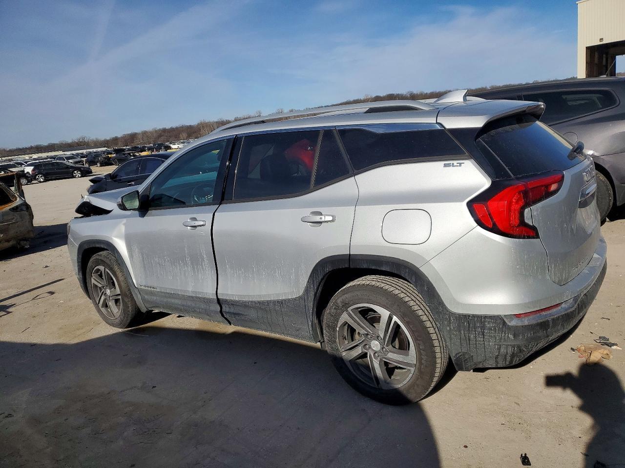 2018 GMC Terrain Slt - Image 2