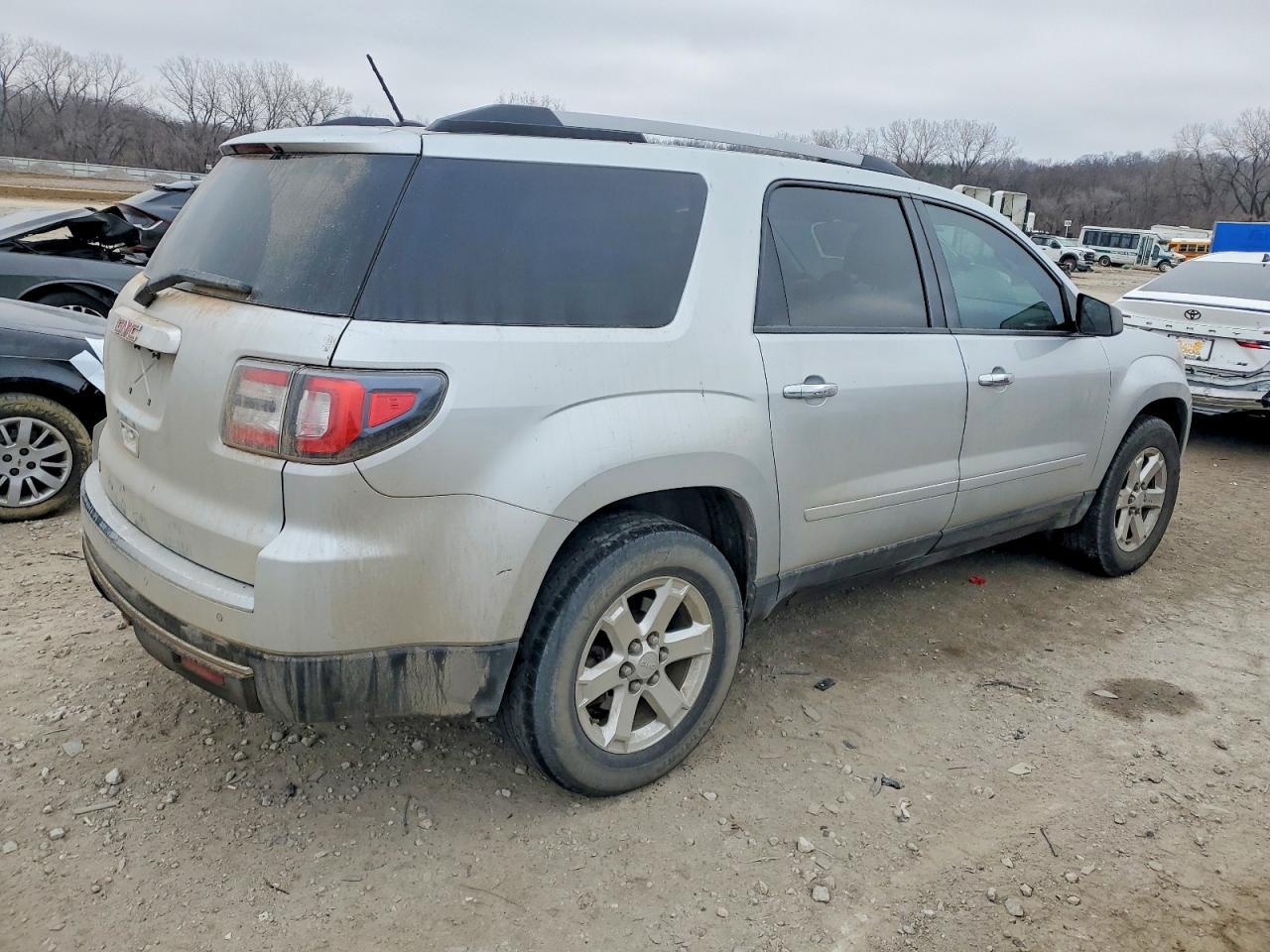 2015 GMC Acadia Sle - Фото 3