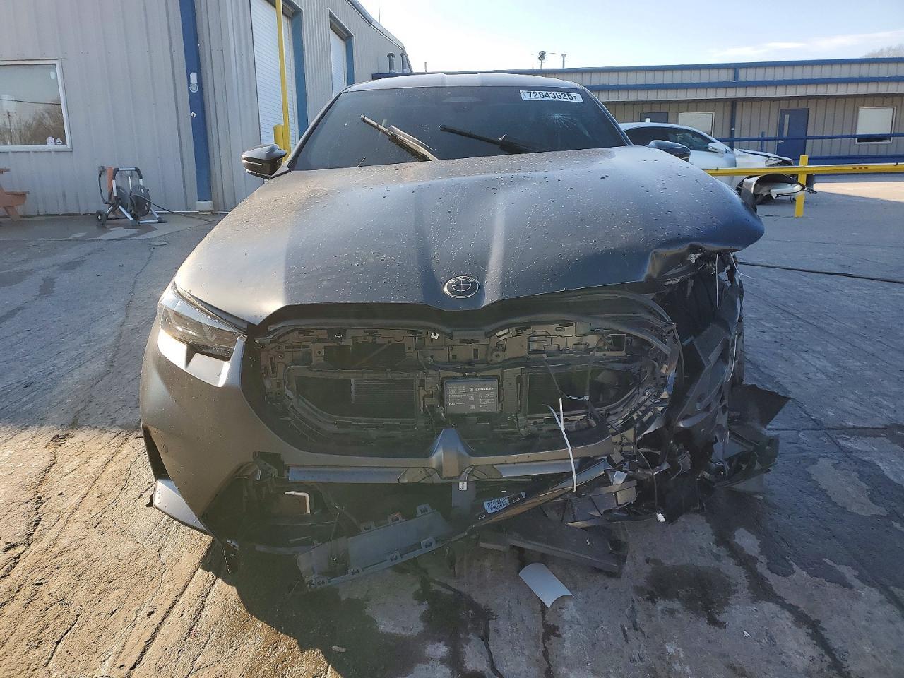 2026 BMW M5 - Фото 5