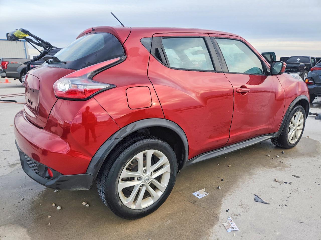 2017 Nissan Juke S - Фото 3