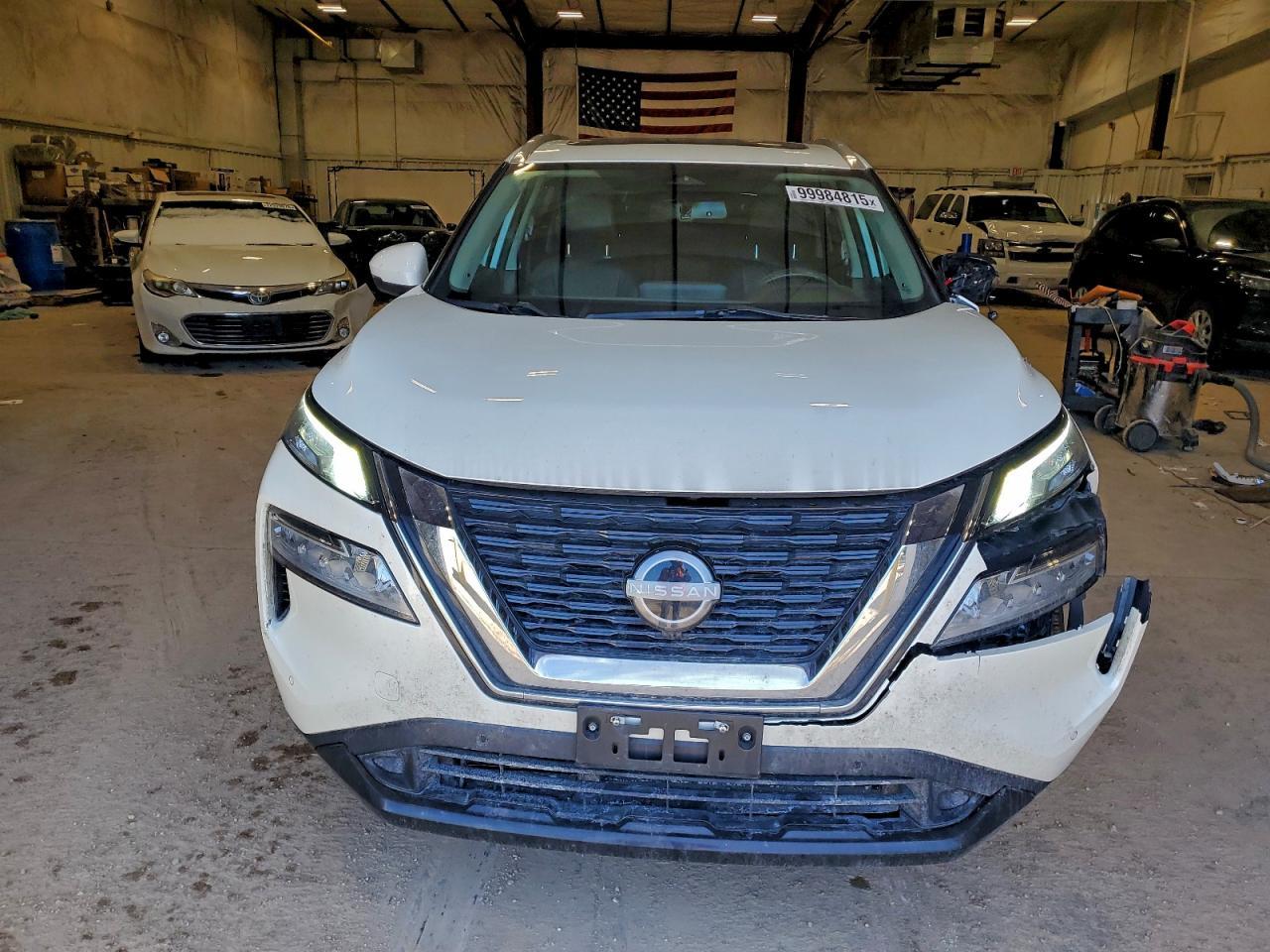 2023 Nissan Rogue Sl - Image 5