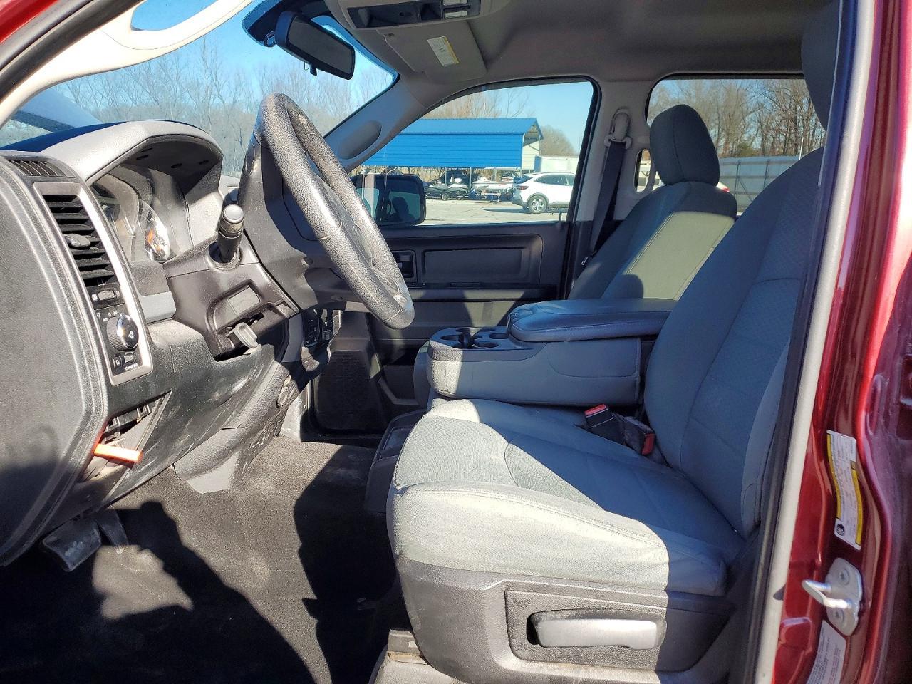 2016 Ram 1500 St - Image 7