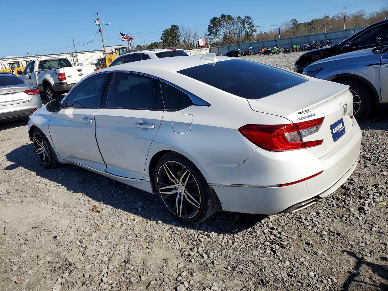 2021 Honda Accord Touring - Image 2