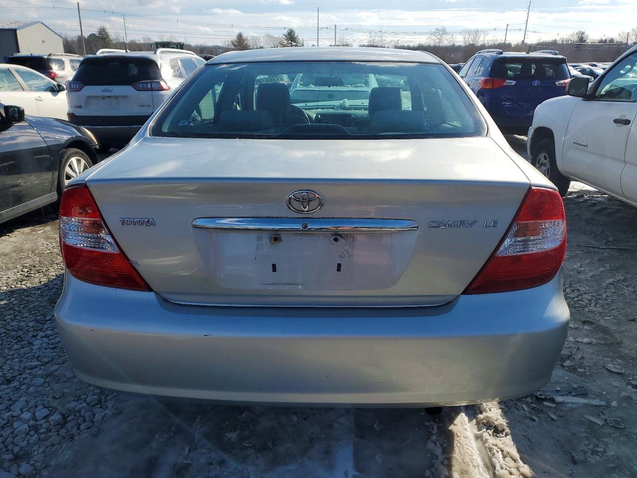 2003 Toyota Camry Le - Image 6