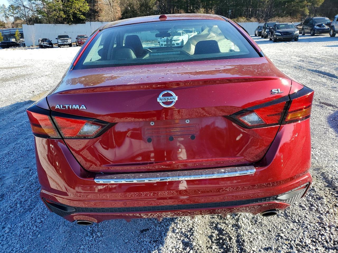 2021 Niss Altima - Фото 6