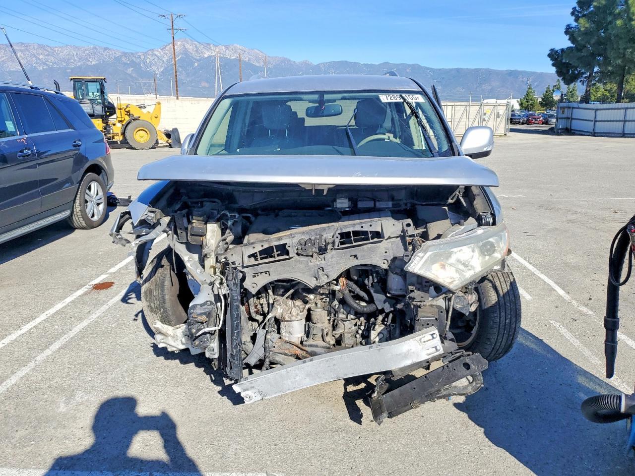 2013 Nissan Quest S - Фото 5