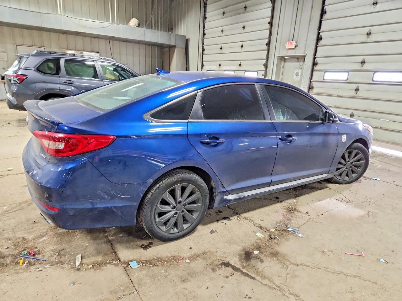 2017 Hyundai Sonata Sport - Фото 3