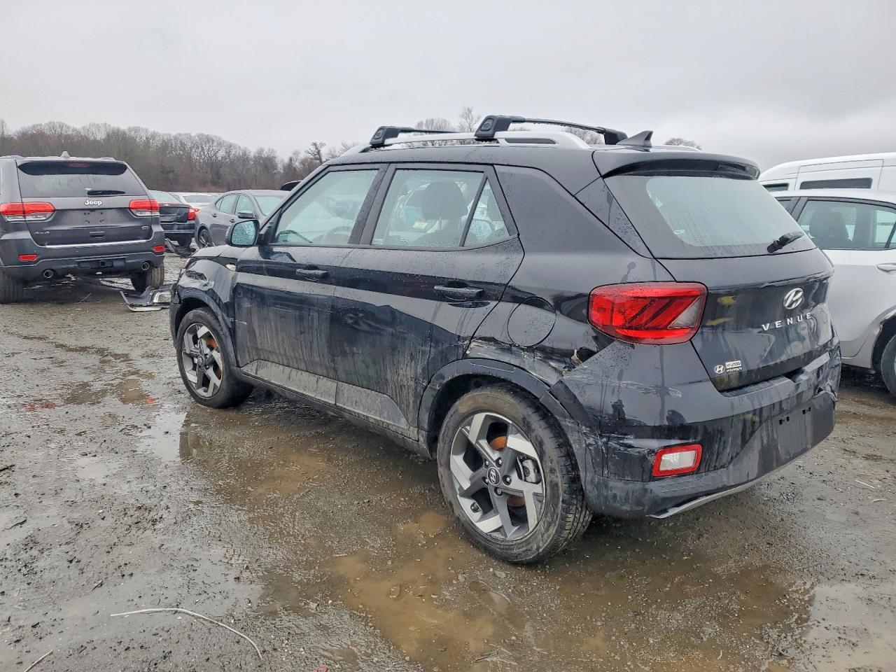 2022 Hyundai Venue Sel - Фото 2