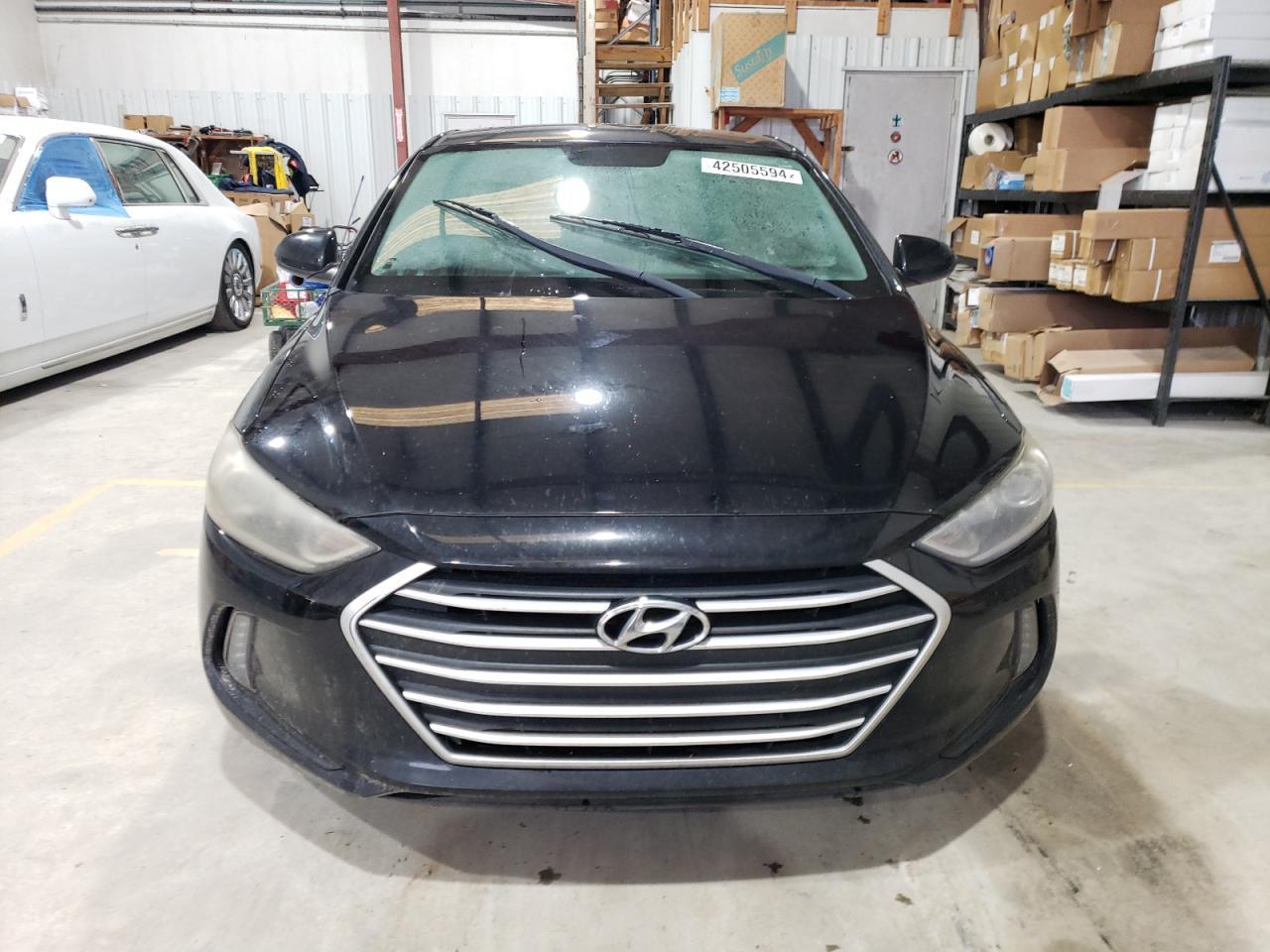 2017 Hyundai Elantra Se - Image 5