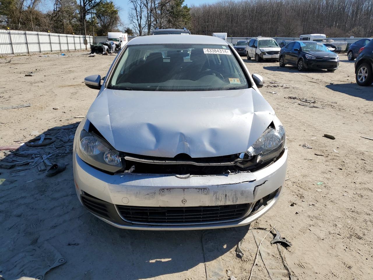 2014 Volkswagen Golf - Фото 5