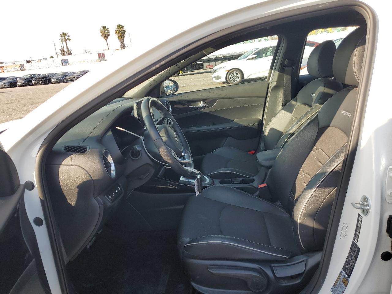 2021 Kia Forte Gt Line - Фото 7