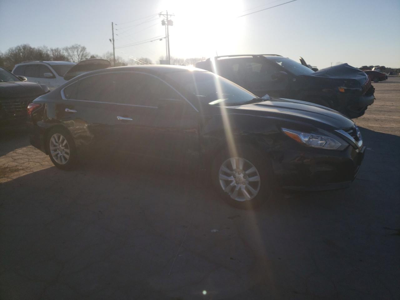 2016 Nissan Altima 2.5 - Фото 4