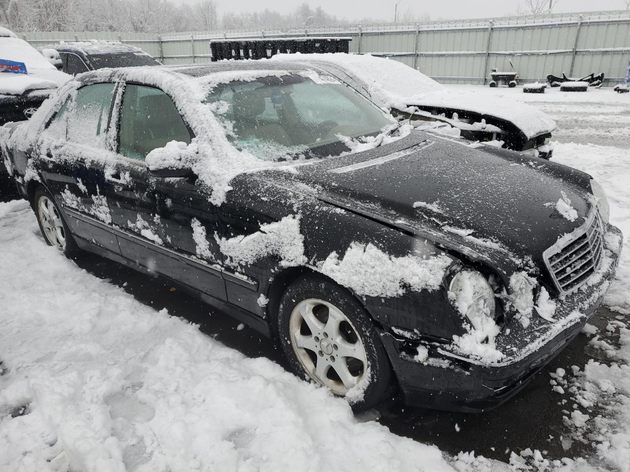 2002 Mercedes-Benz E 320 - Фото 4