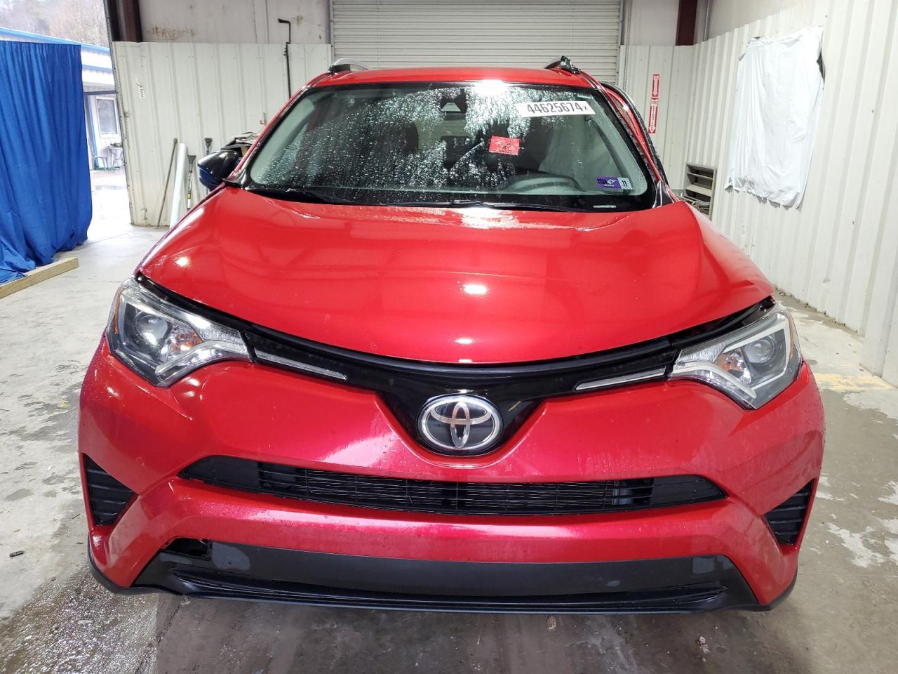 2017 Toyota Rav4 Le - Фото 5