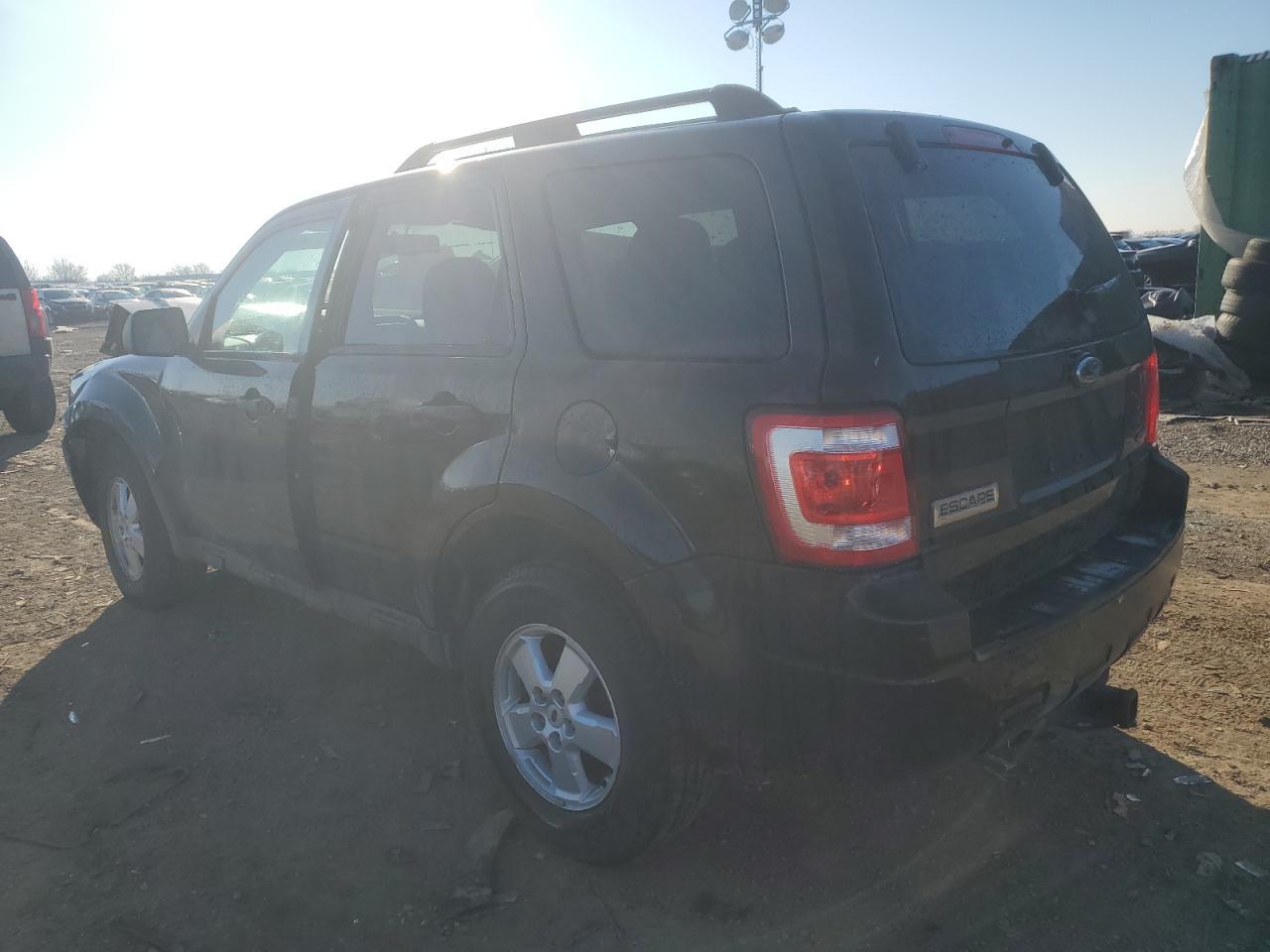 2009 Ford Escape Xlt - Фото 2