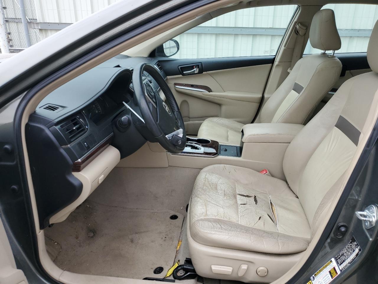 2012 Toyota Camry Base - Image 7