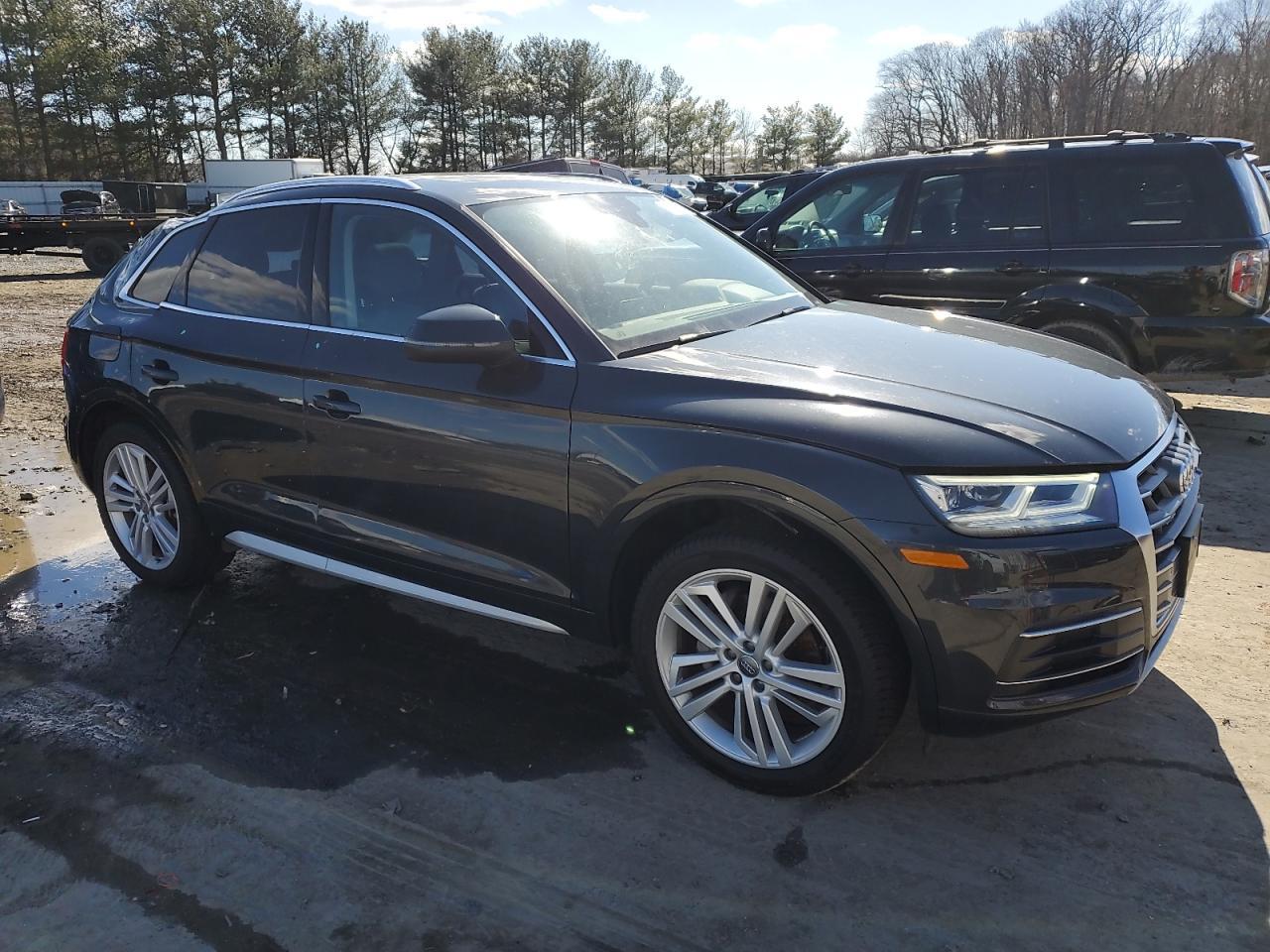 2018 Audi Q5 Premium Plus - Image 4