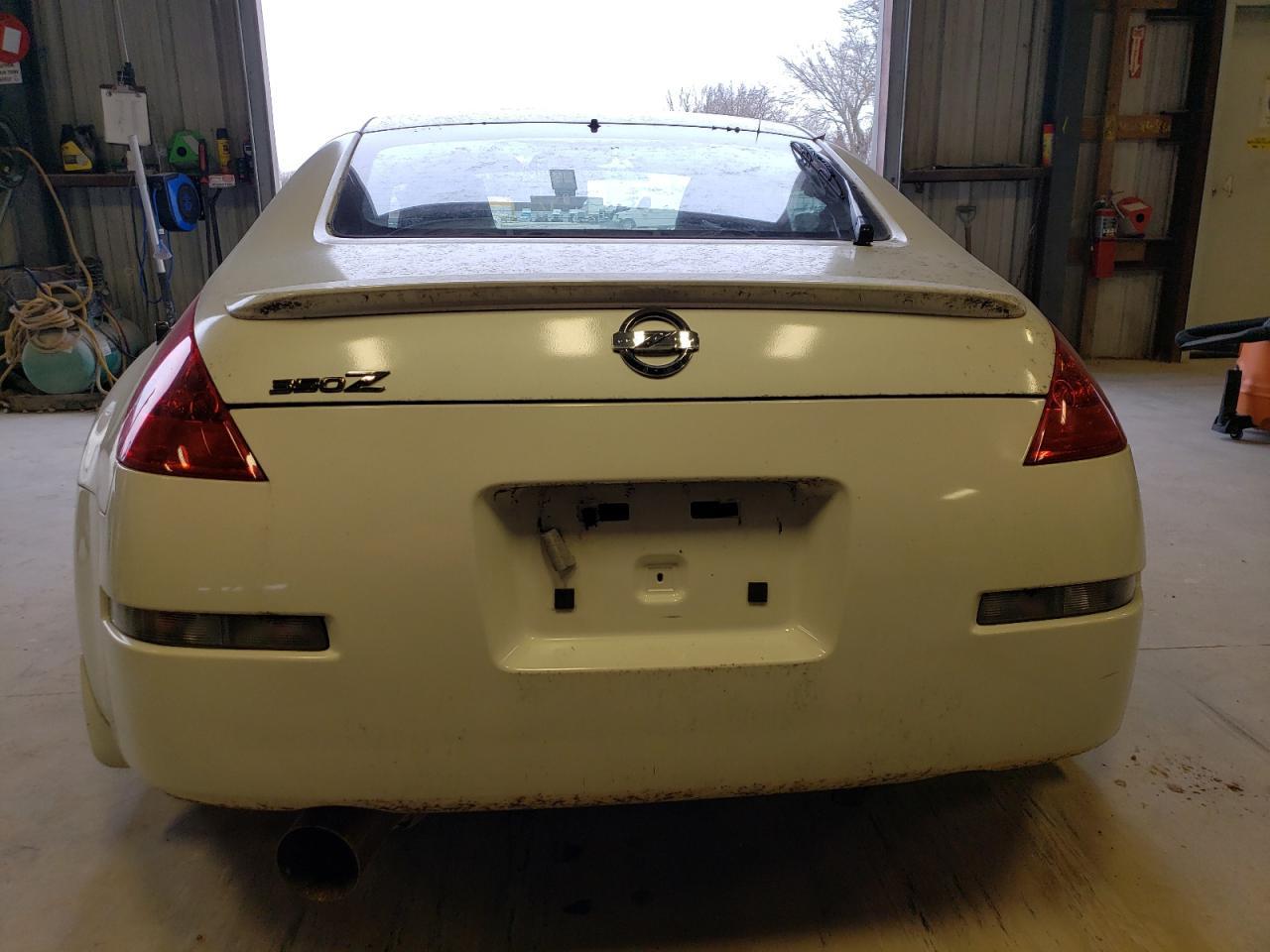 2007 Niss 350Z - Image 6