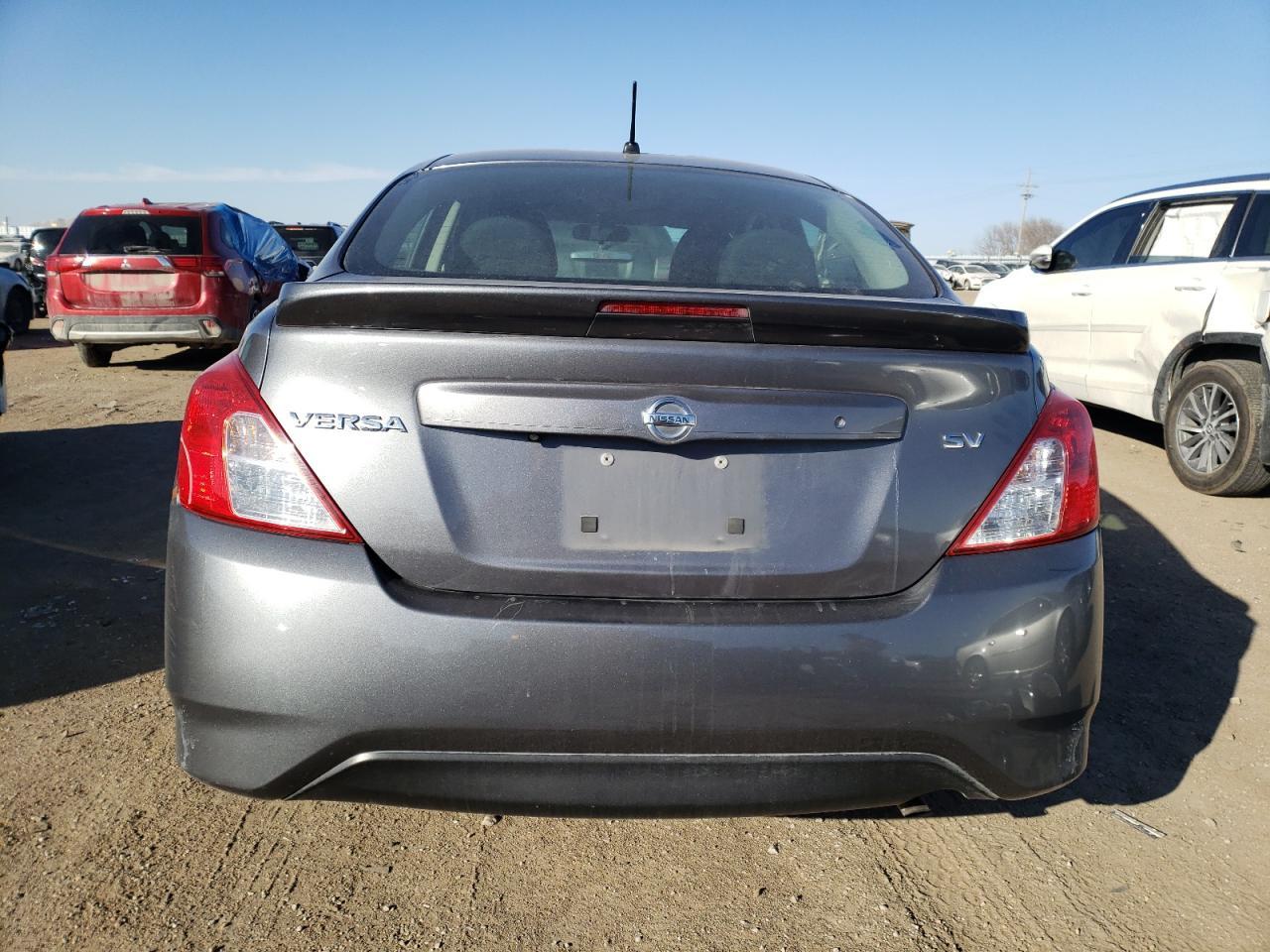 2019 Nissan Versa S - Image 6