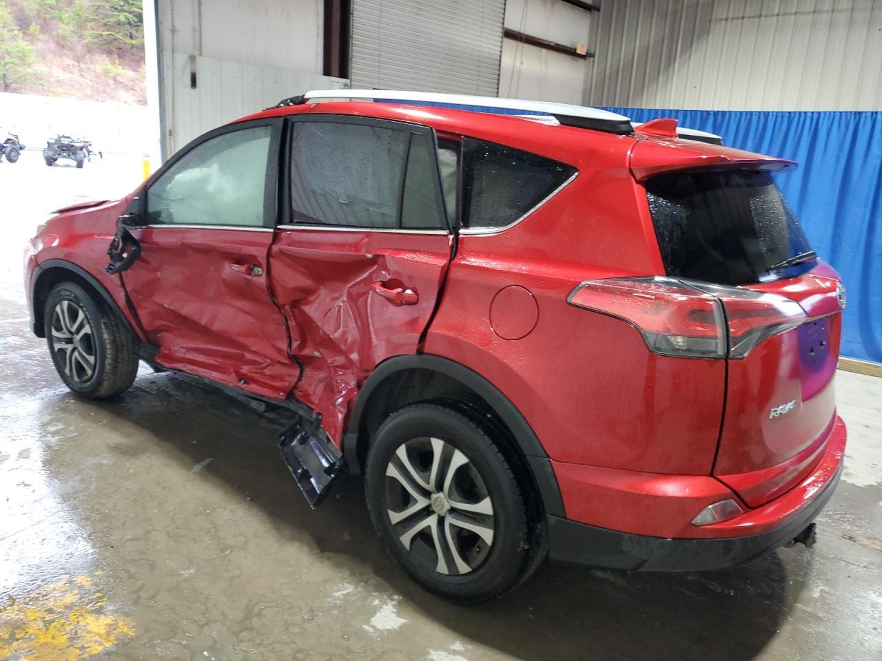 2017 Toyota Rav4 Le - Фото 2