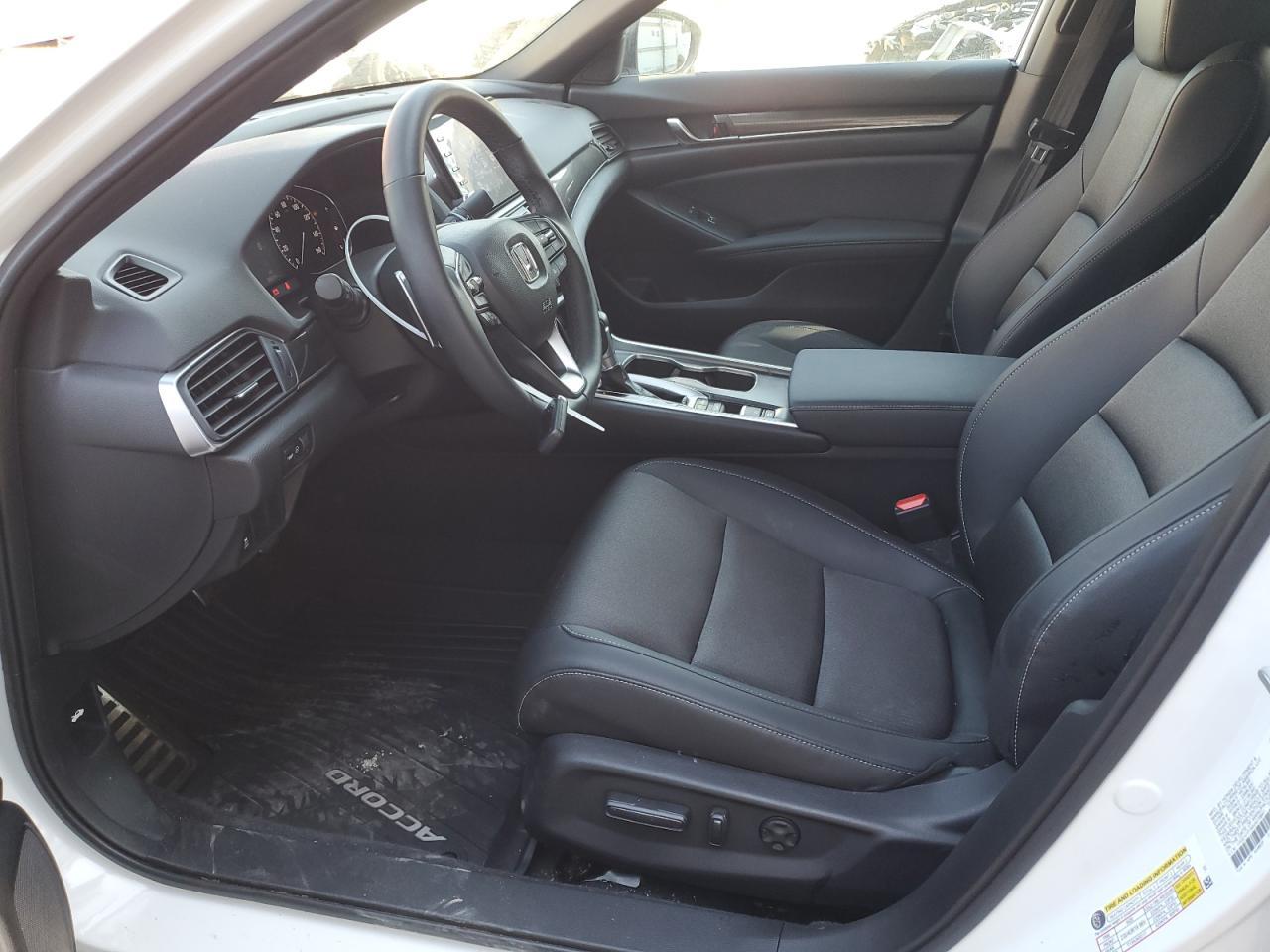 2022 Honda Accord Sport - Image 7