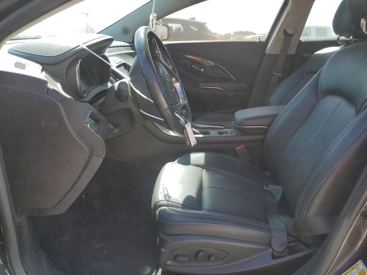 2015 Buick Lacrosse - Image 7