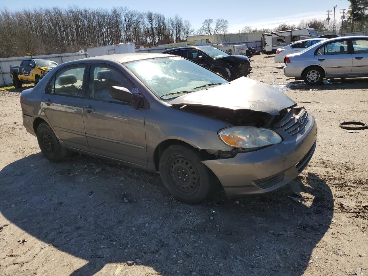 2004 Toyota Corolla Ce - Image 4