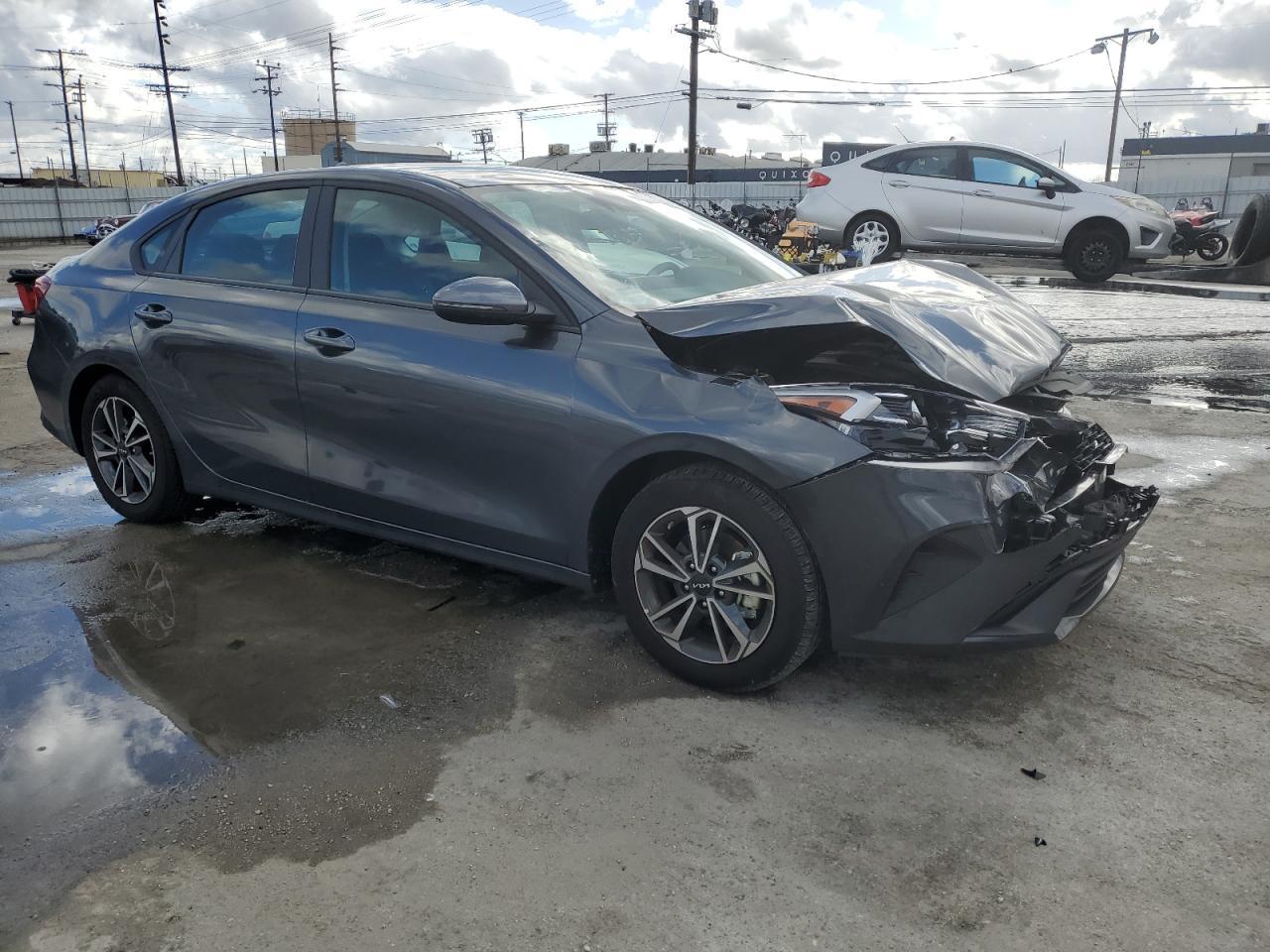 2023 Kia Forte Lx - Image 4