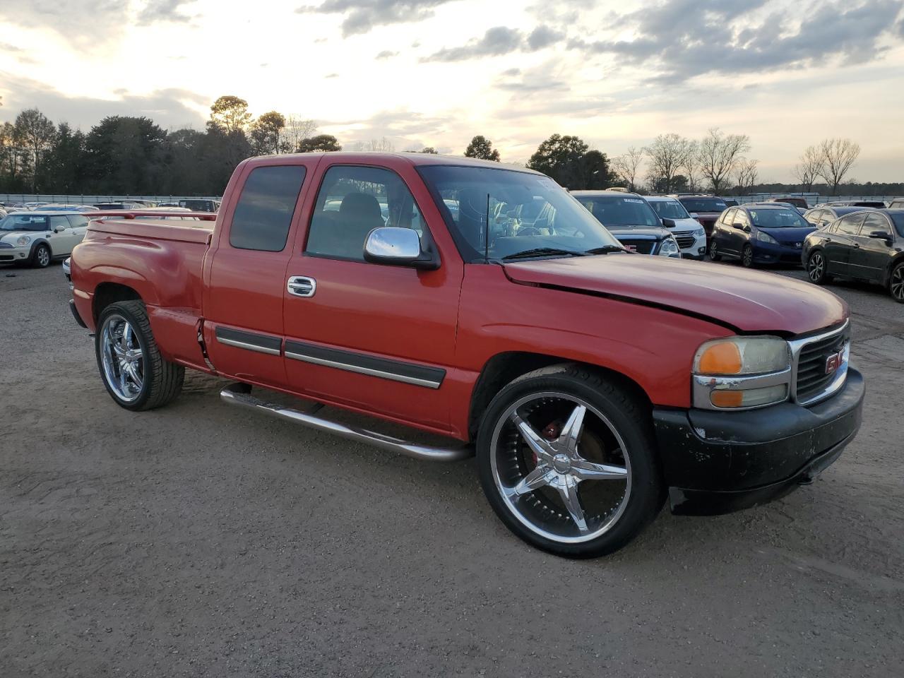 2004 GMC New Sierra C1500 - Фото 4