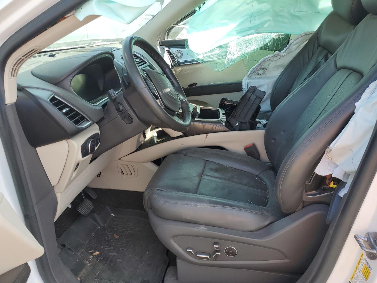 2019 Lincoln Nautilus Reserve - Image 7