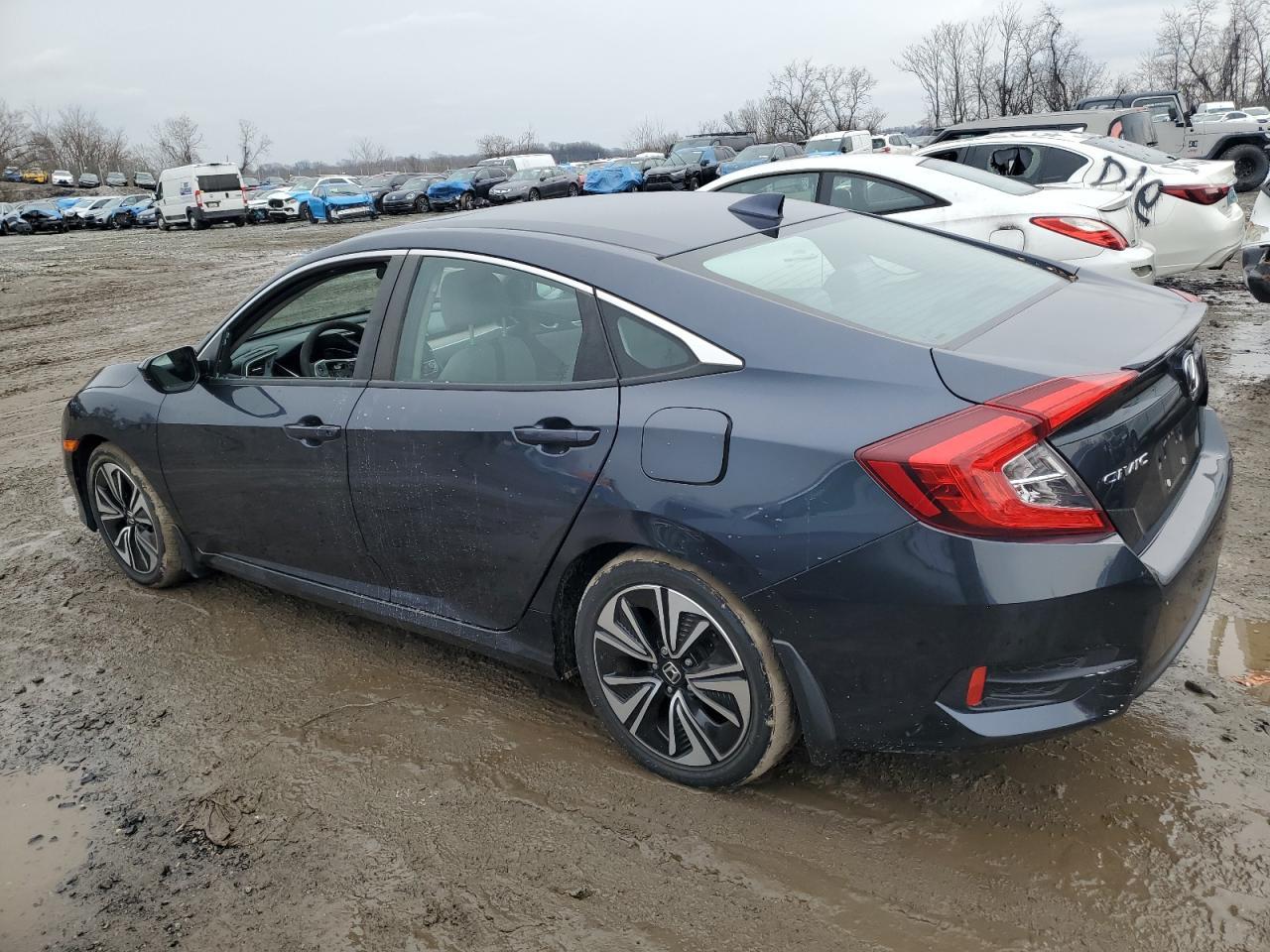 2017 Honda Civic Ex - Фото 2