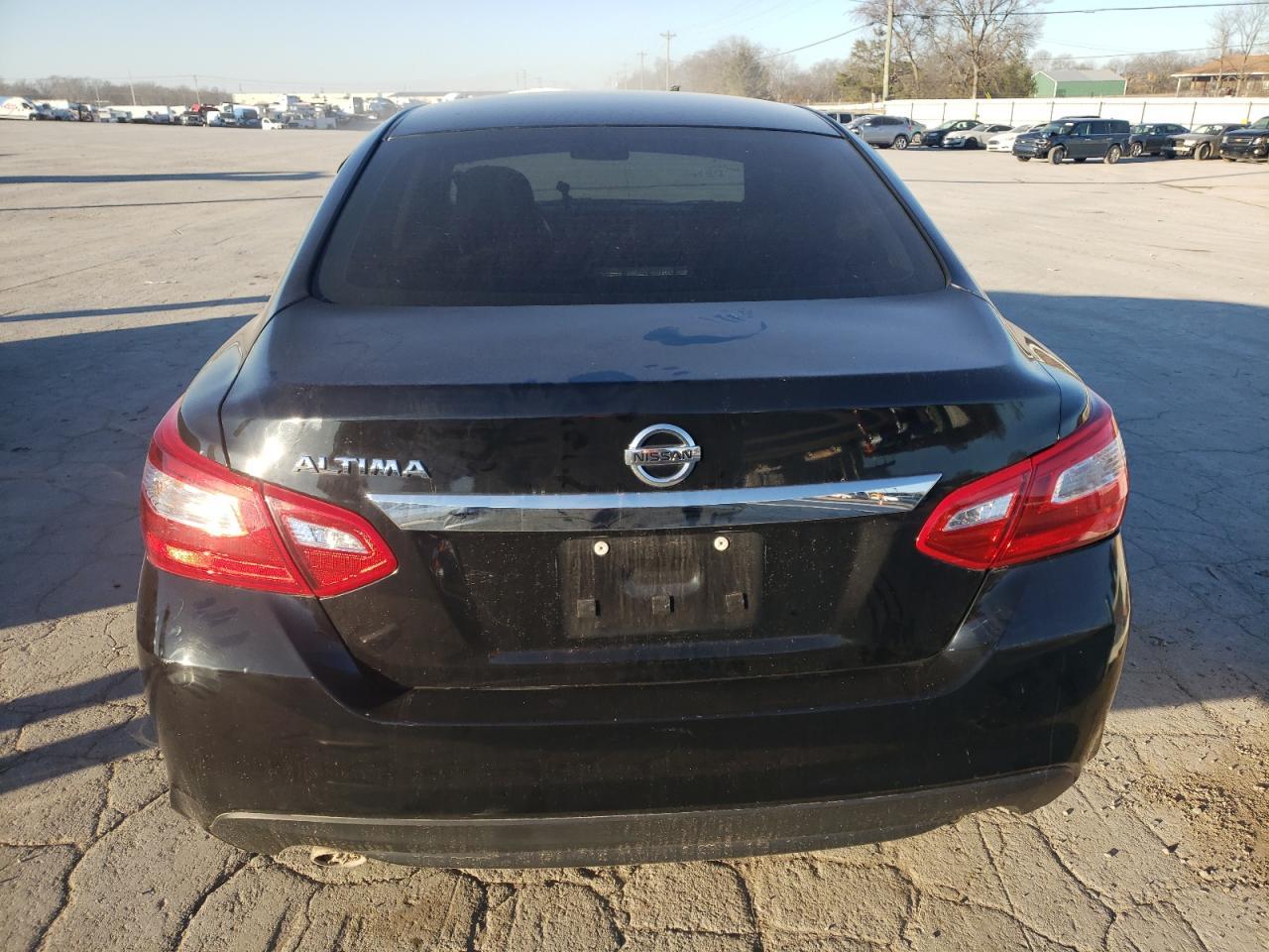2016 Nissan Altima 2.5 - Фото 6
