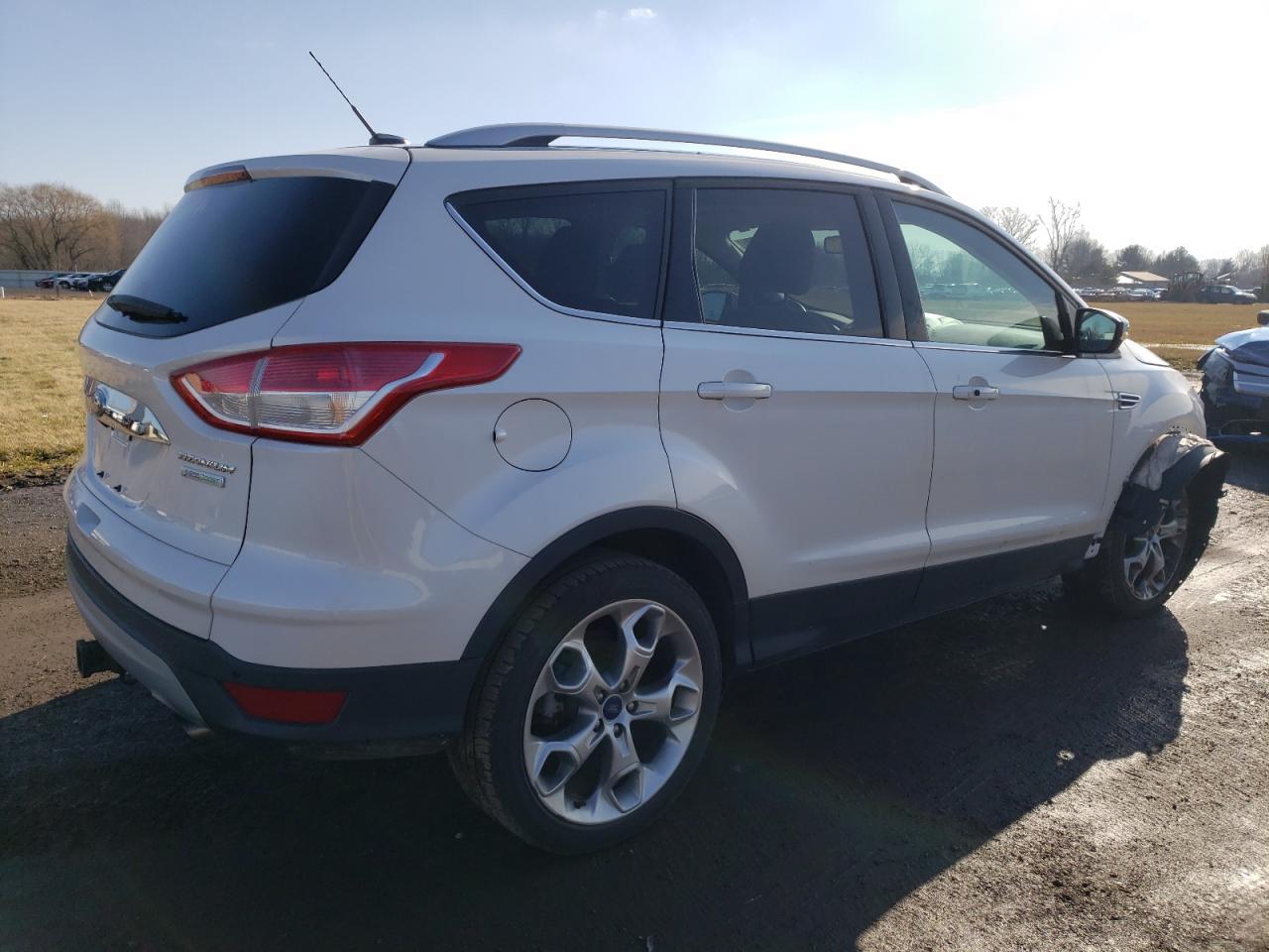 2014 Ford Escape Titanium - Image 3