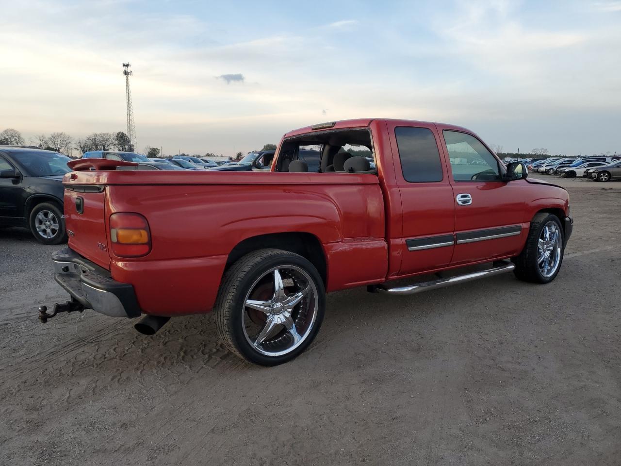 2004 GMC New Sierra C1500 - Фото 3