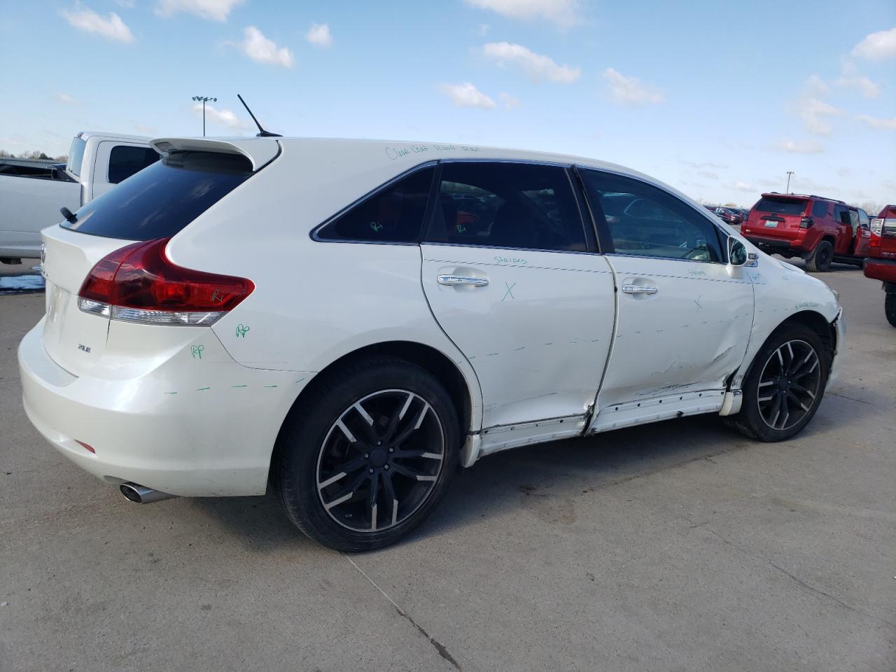 2013 Toyota Venza Le - Фото 3