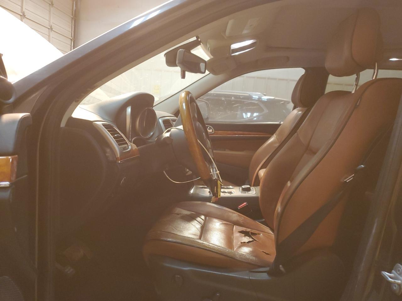 2012 Jeep Grand Cherokee Overland - Фото 7