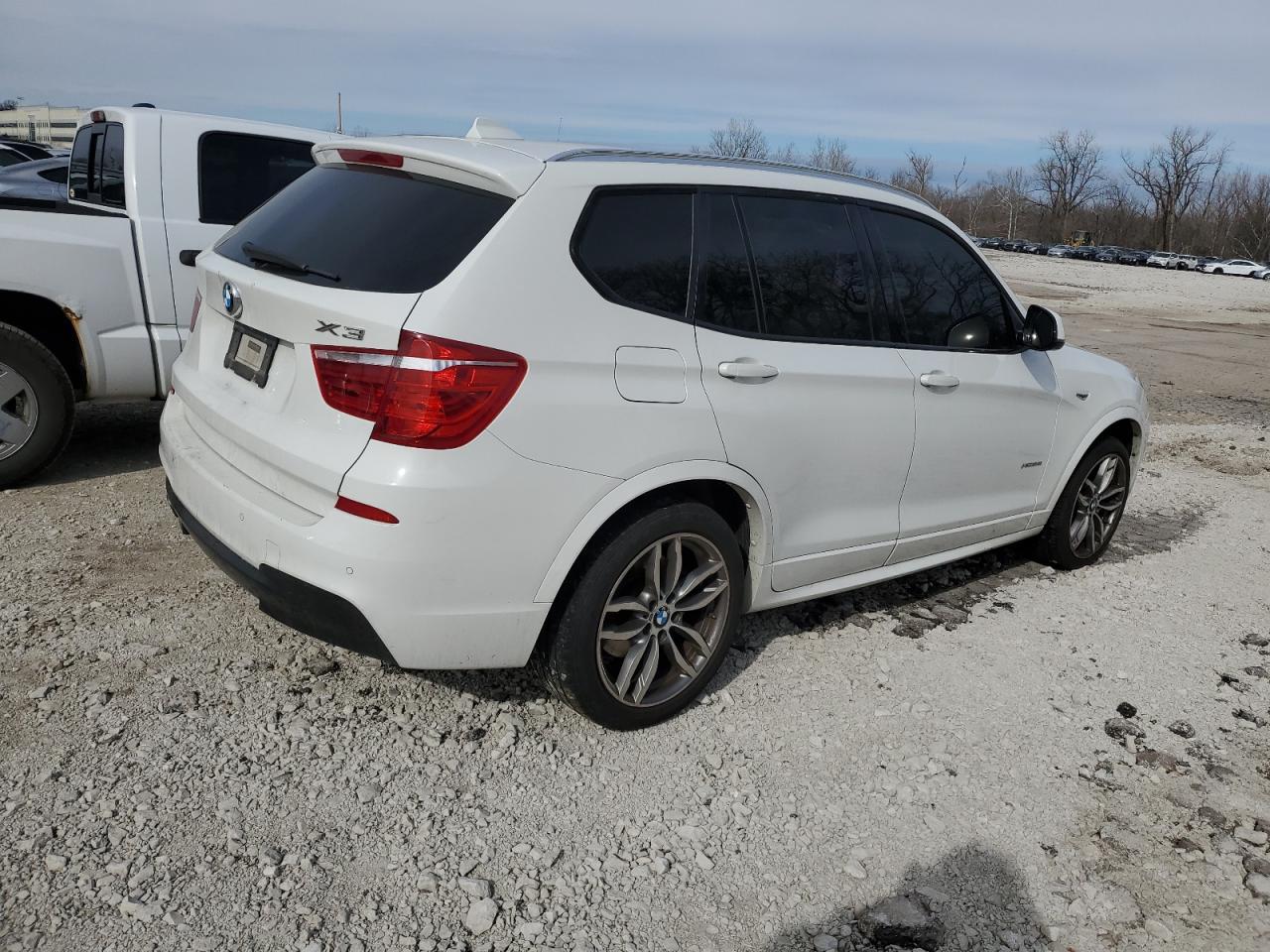 2015 BMW X3 xDrive28I - Фото 3