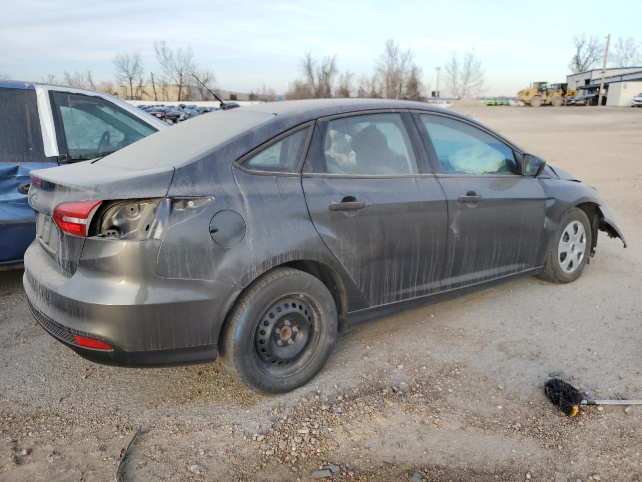 2017 Ford Focus S - Фото 3
