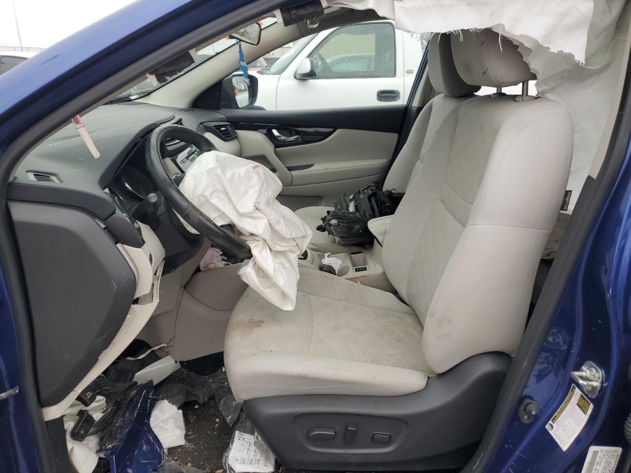 2018 Nissan Rogue Sport S - Image 7